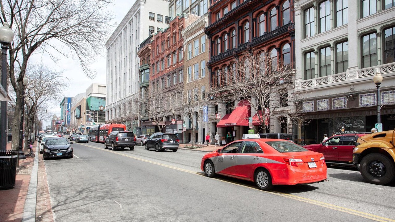 Photo of Others in Penn Quarter