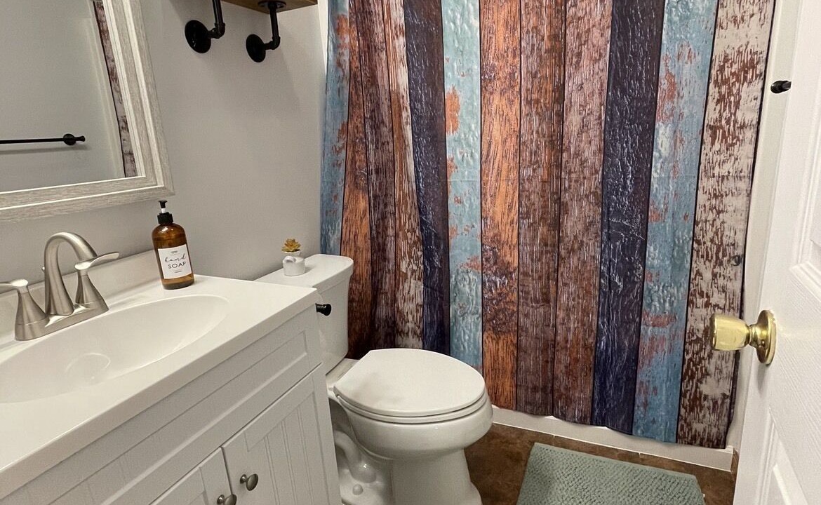 Photo of Bathroom in Pocono Lake