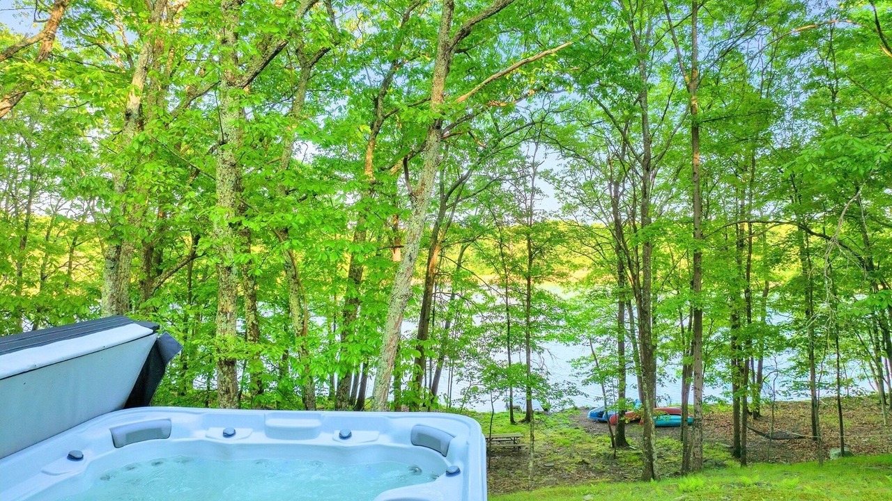 Photo of Outdoor in Pocono Mountain Lake