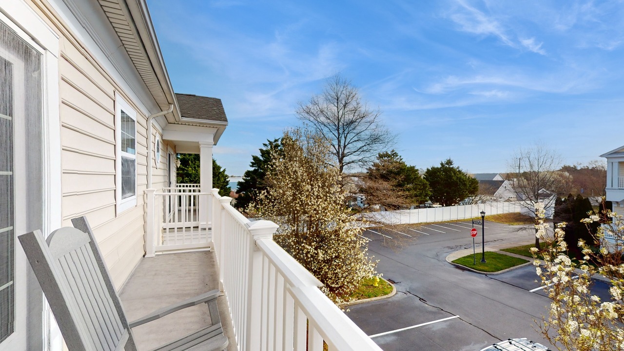 Photo of Patio Balcony in Ocean View