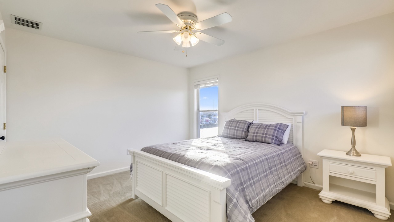 Photo of Bedroom in West Ocean City