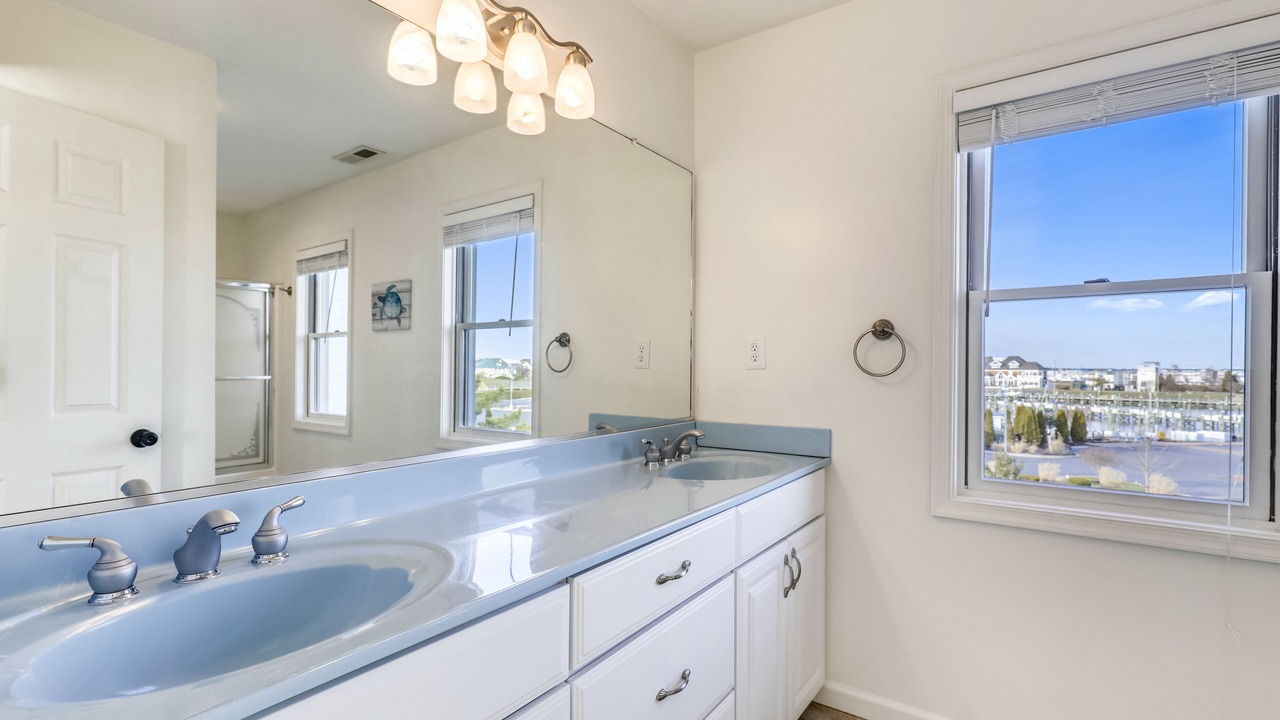 Photo of Bathroom in West Ocean City