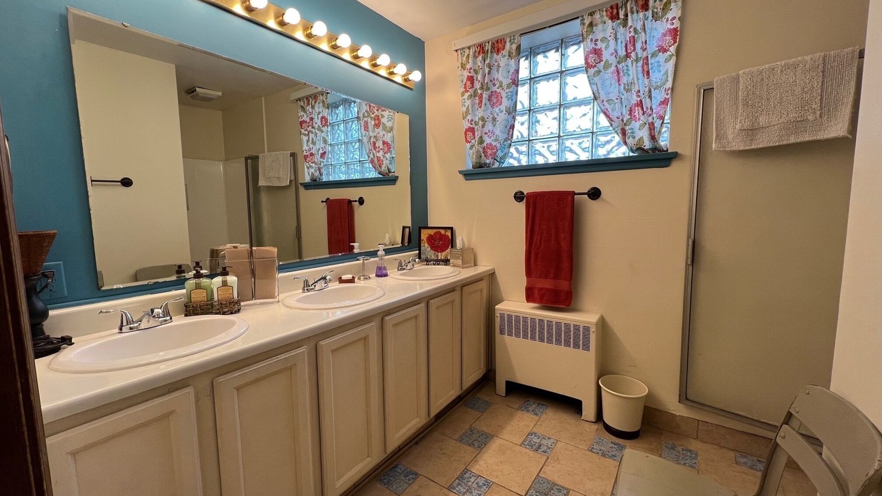Photo of Bathroom in West Central