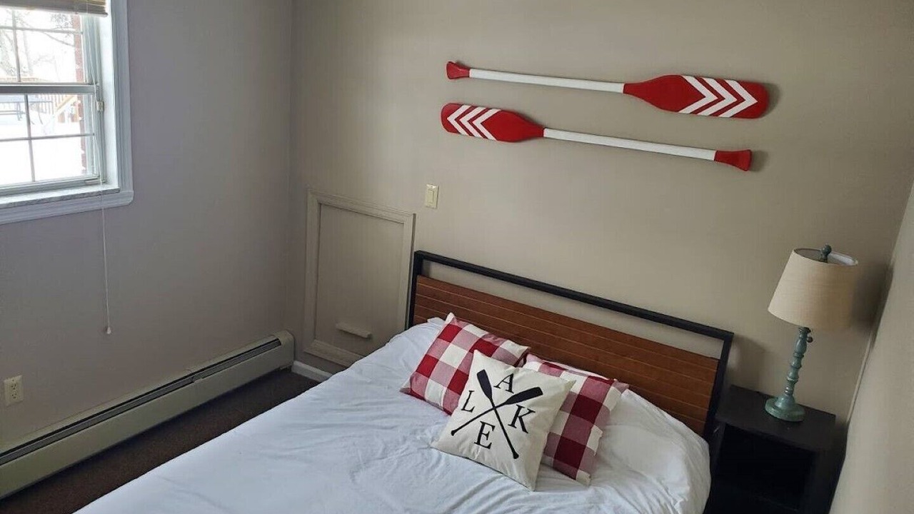 Photo of Bedroom in Frankford
