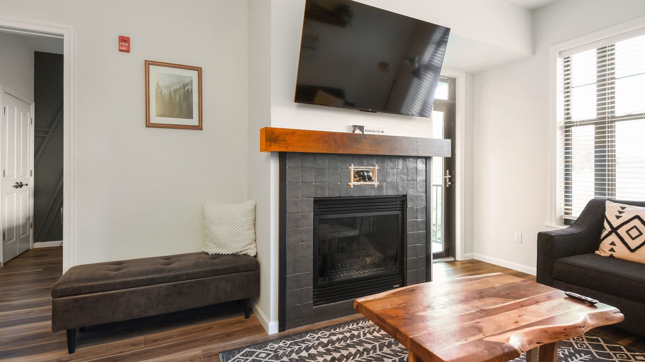 Photo of Livingroom in Vernon
