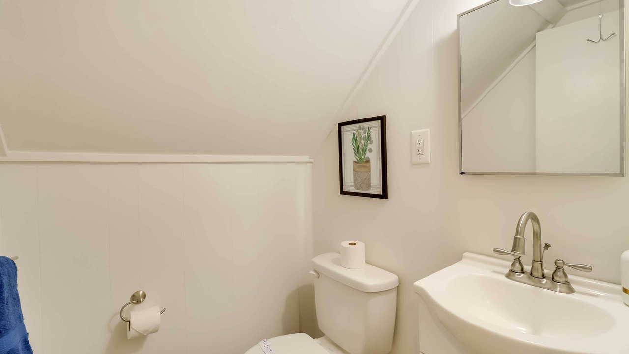 Photo of Bathroom in Lake Harmony Estates
