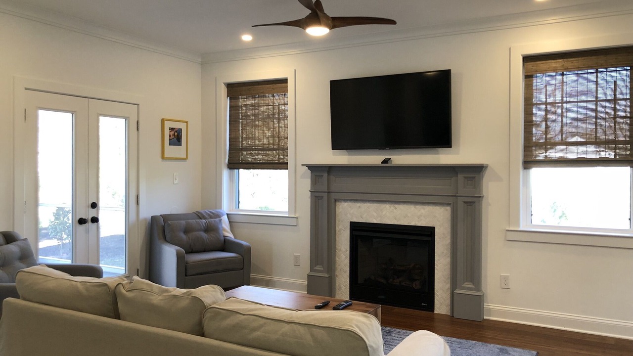 Photo of Bedroom in Town Bank