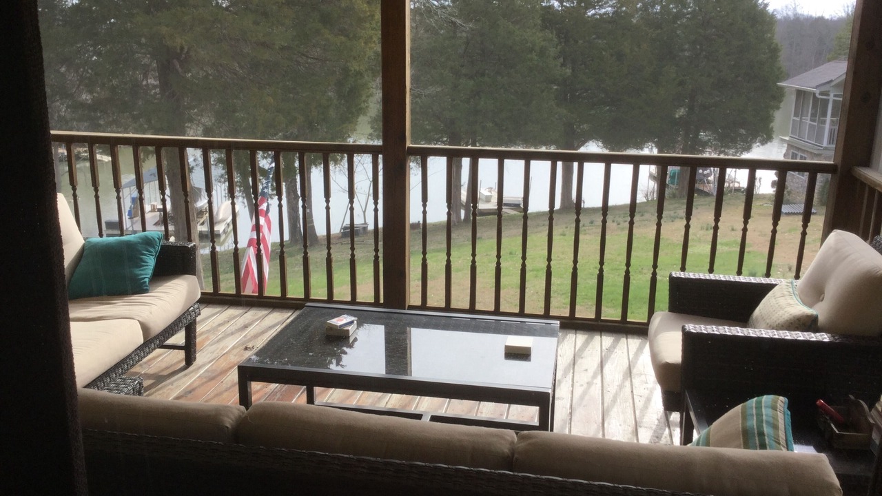 Photo of Livingroom in Gallatin