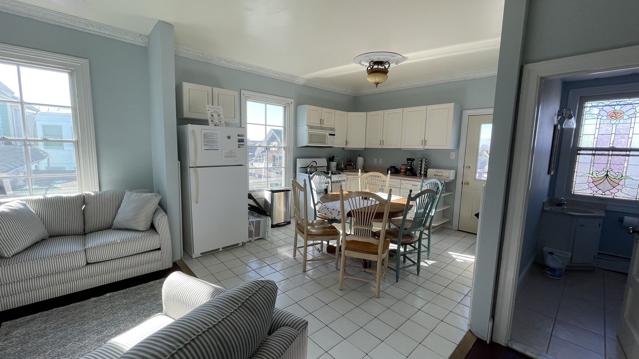 Photo of Livingroom in Cape May