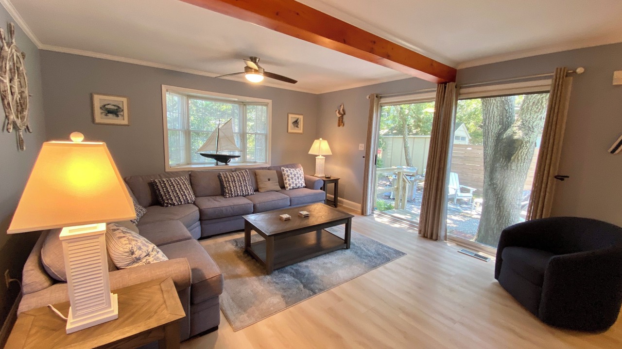 Photo of Livingroom in Cape May Point