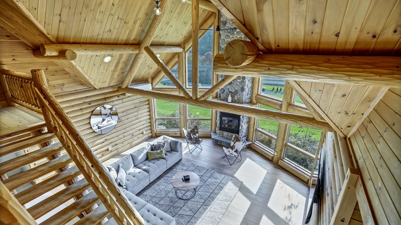Photo of Livingroom in Hancock