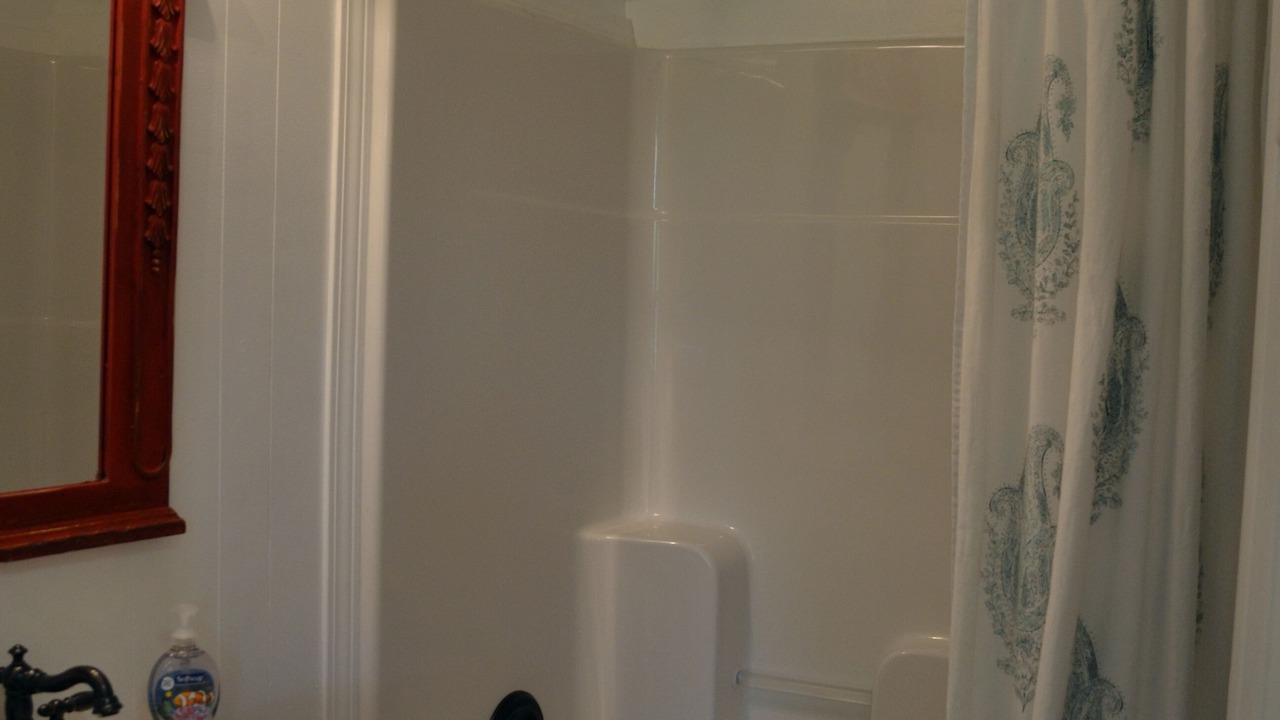 Photo of Bathroom in Jamestown