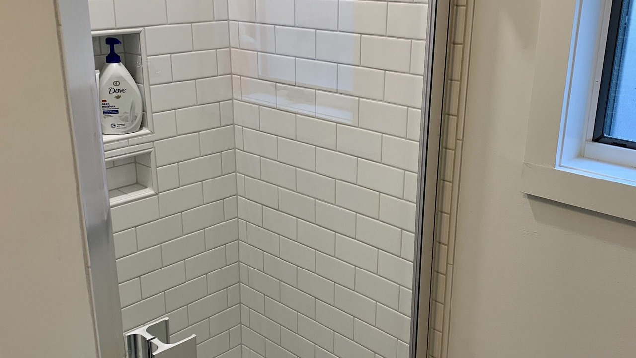 Photo of Bathroom in Carbondale