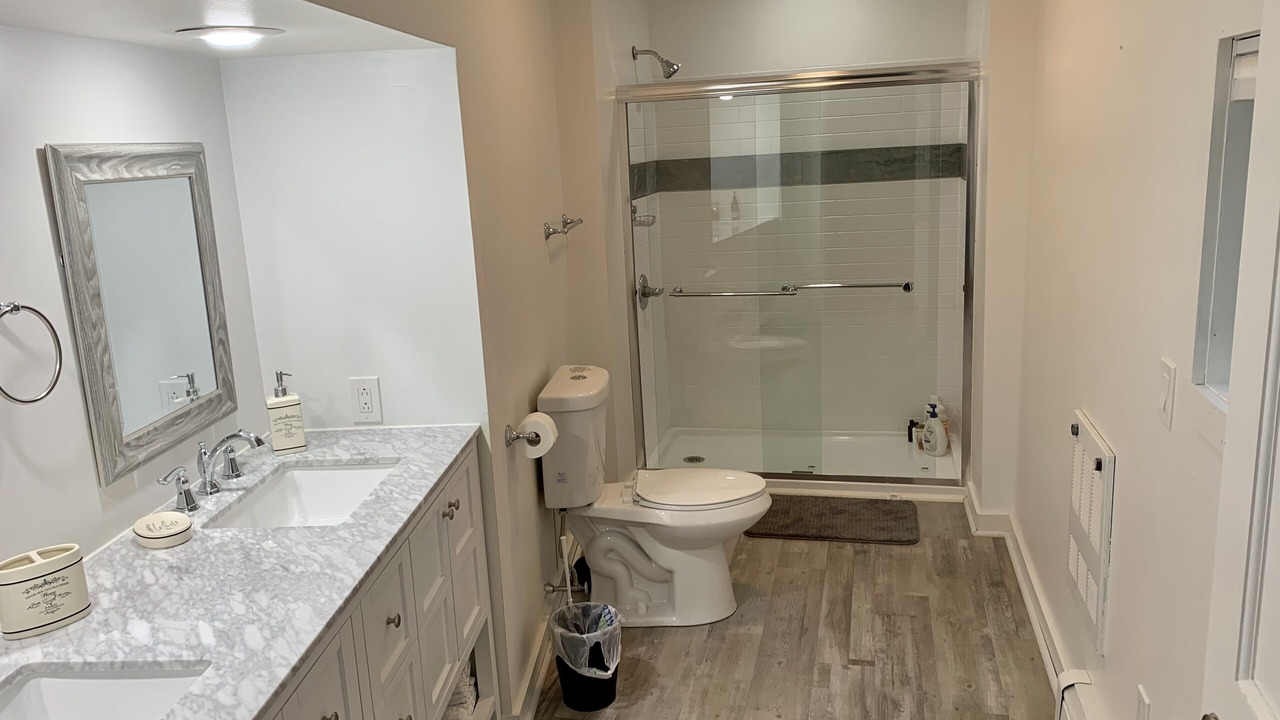 Photo of Bathroom in Carbondale