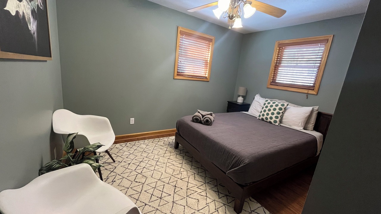 Photo of Bedroom in Logan