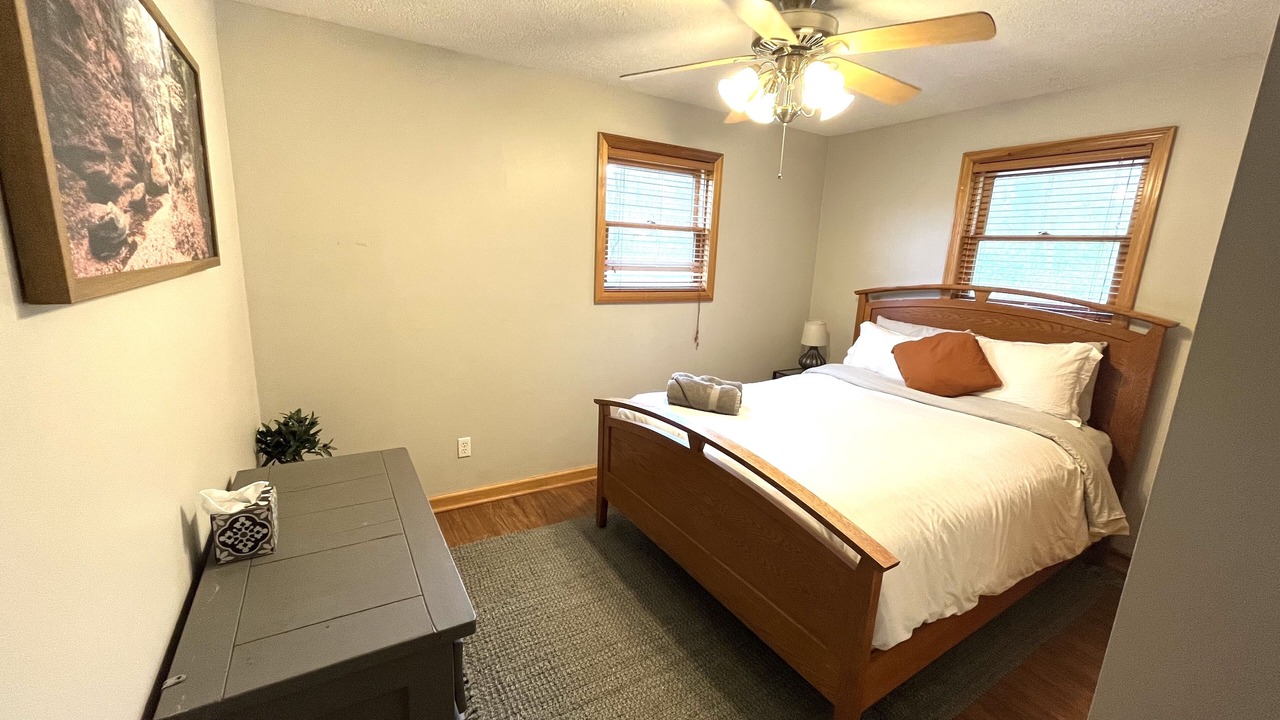 Photo of Bedroom in Logan
