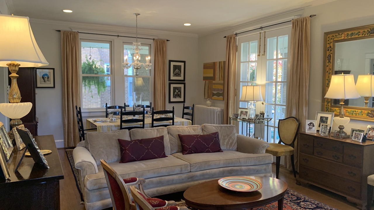 Photo of Livingroom in Brightwood