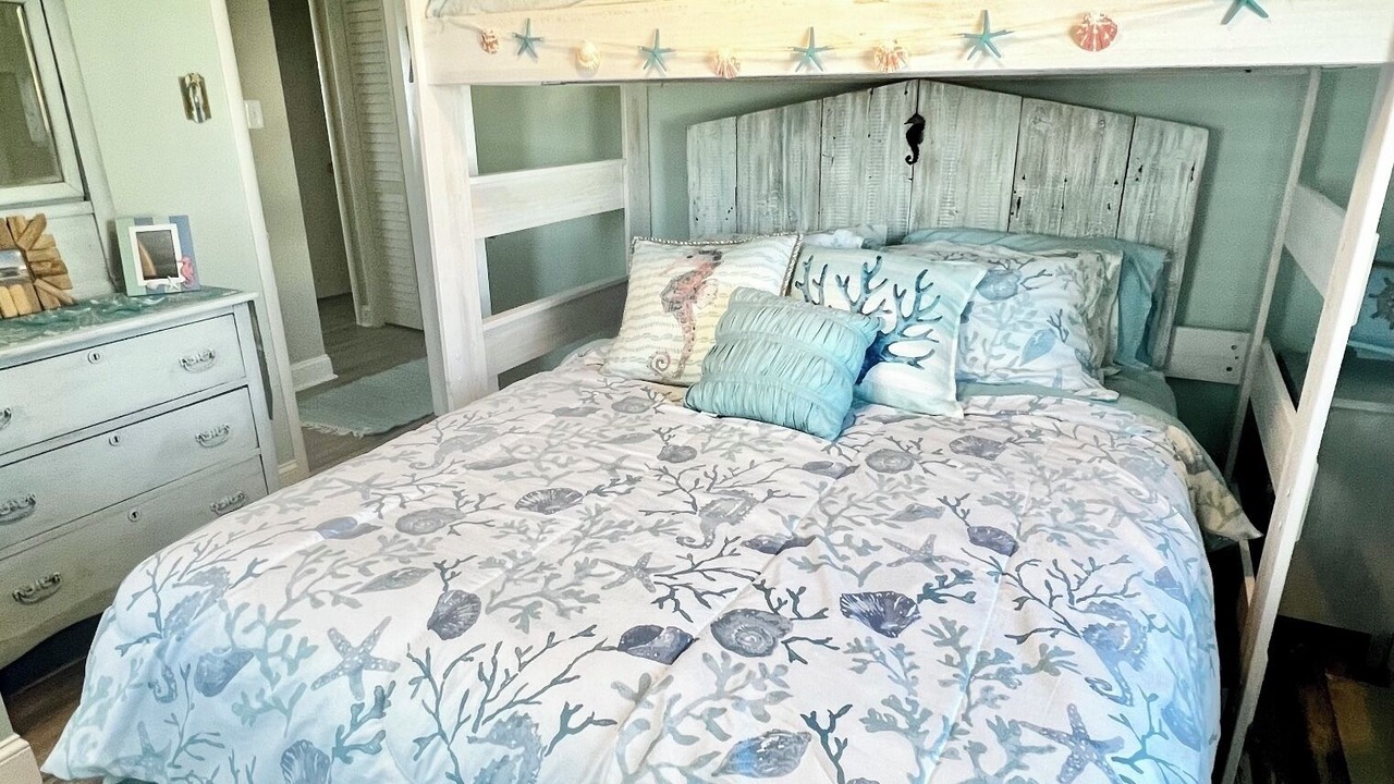 Photo of Bedroom in South Beach Haven