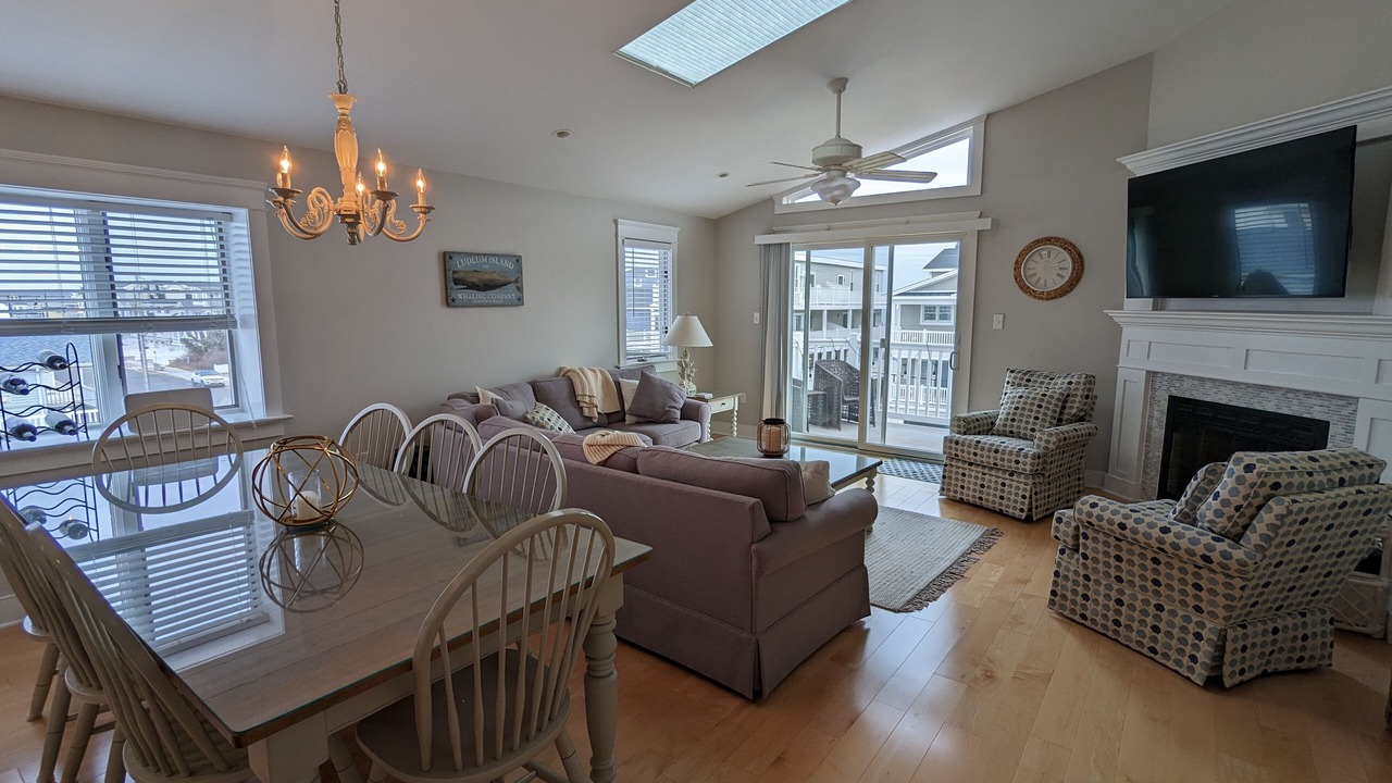 Photo of Livingroom in Townsend's Inlet