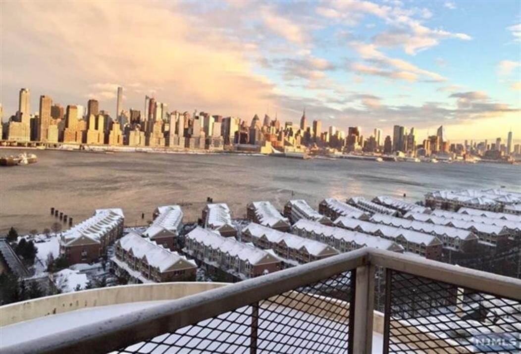 Photo of Outdoor in West New York