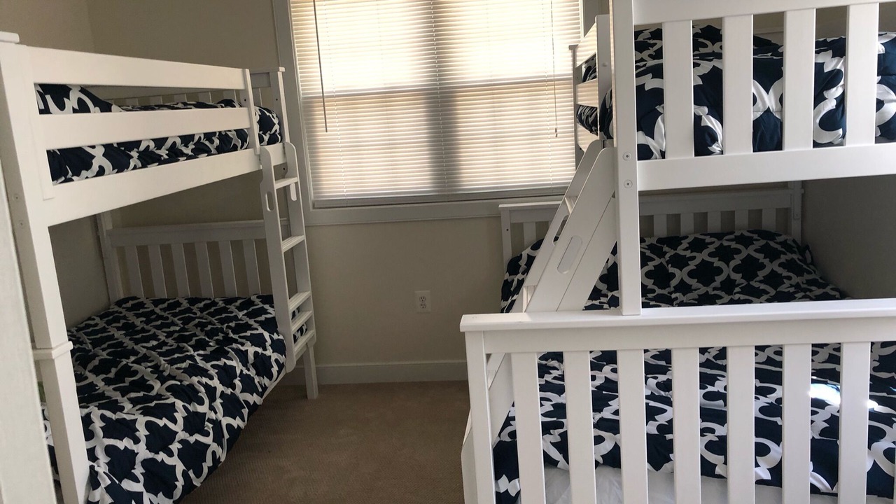 Photo of Bedroom in Arundel on the Bay
