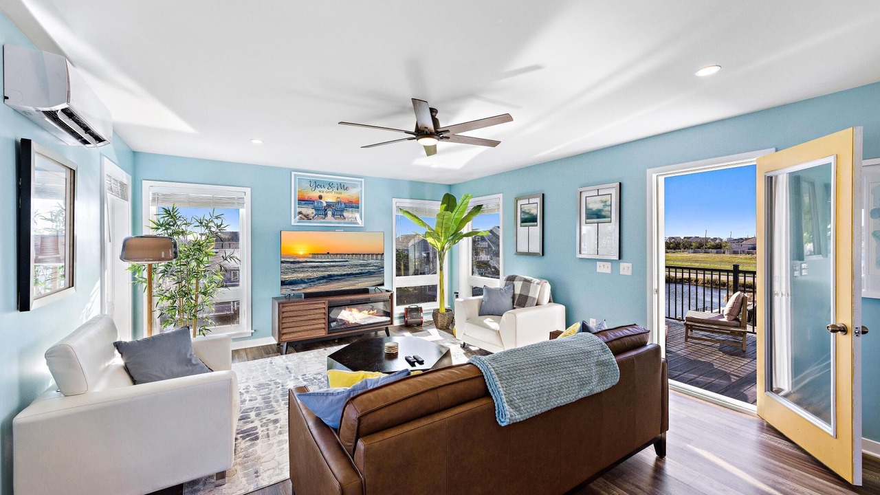 Photo of Livingroom in Mystic Island