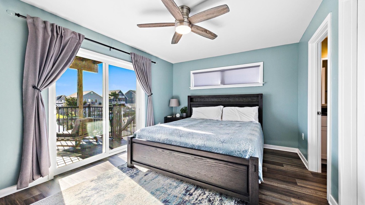 Photo of Bedroom in Mystic Island