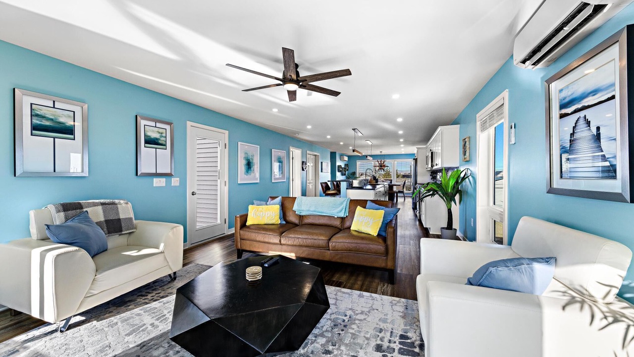 Photo of Livingroom in Mystic Island