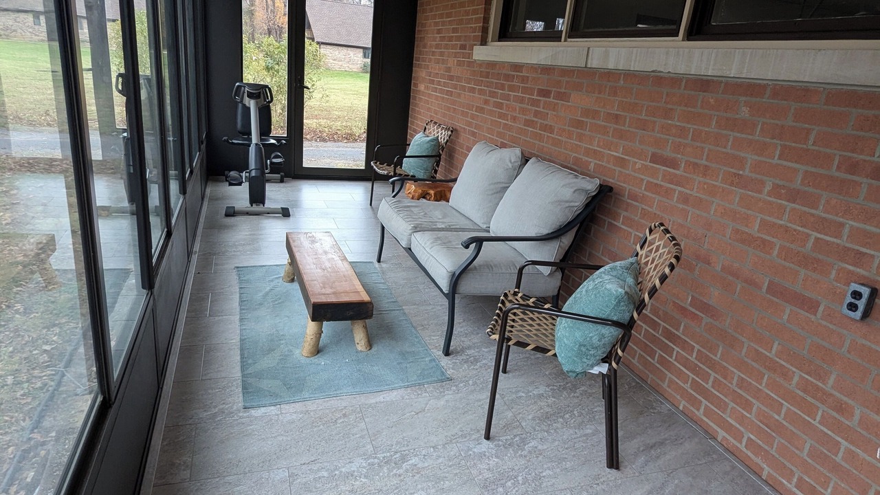 Photo of Patio Balcony in Newburgh
