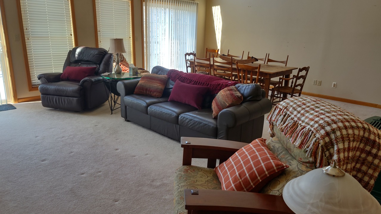 Photo of Livingroom in Frametown