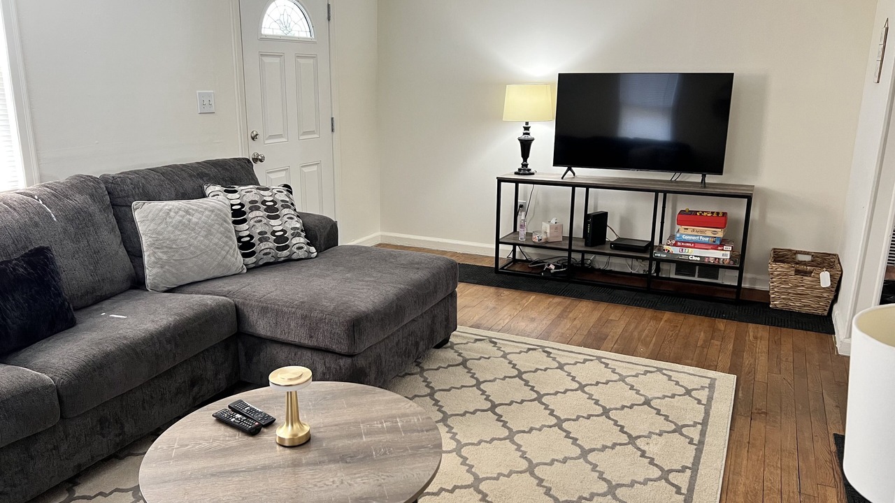 Photo of Bedroom in Wall