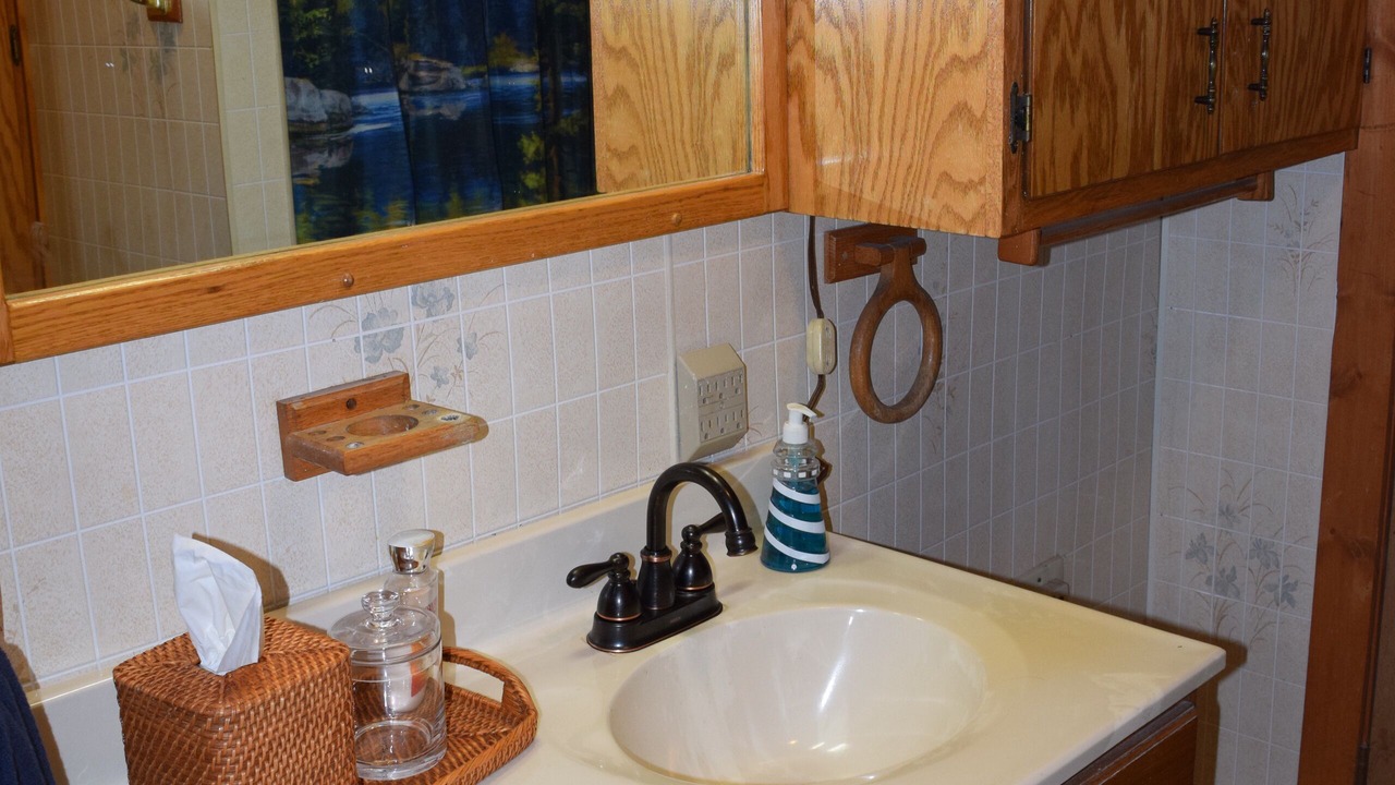 Photo of Bathroom in James Creek