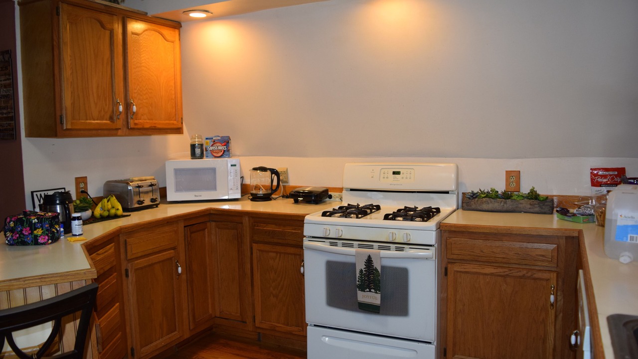Photo of Kitchen in James Creek