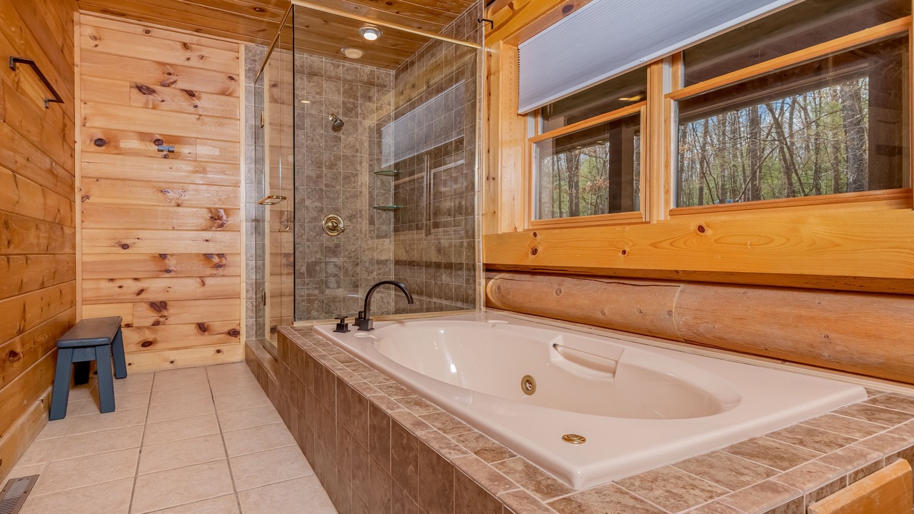 Photo of Bathroom in North Glade Hills