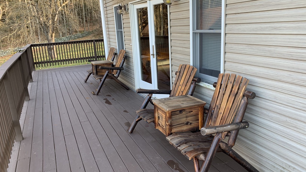 Photo of Patio Balcony in Ouaquaga