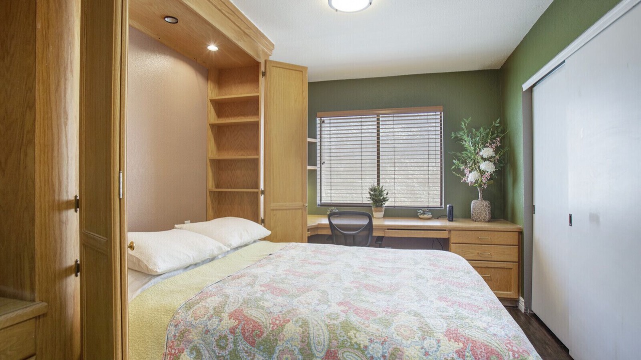 Photo of Bedroom in Dobson Ranch