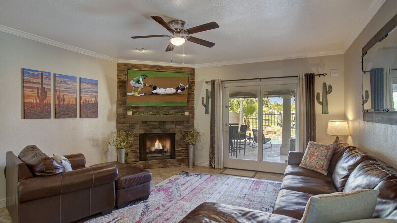 Photo of Livingroom in Dobson Ranch