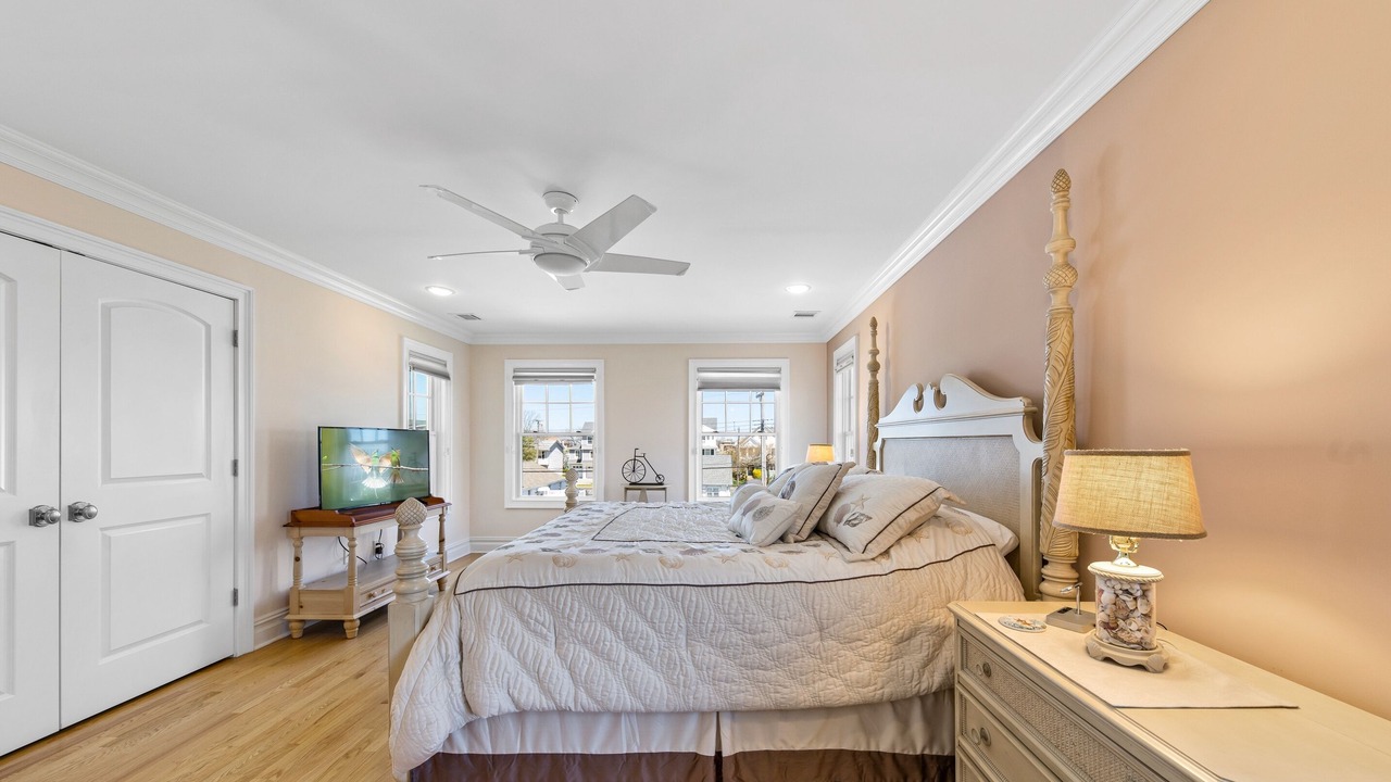 Photo of Bedroom in Point Pleasant Beach