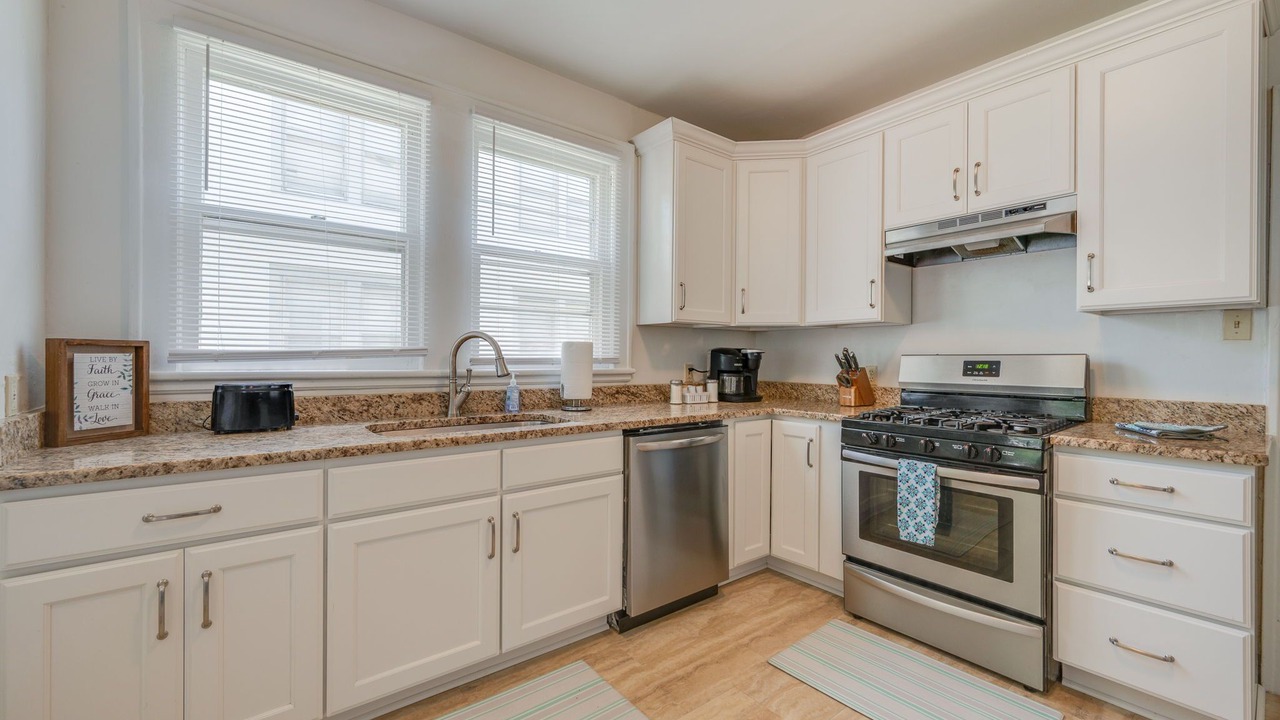 Photo of Kitchen in Hampton