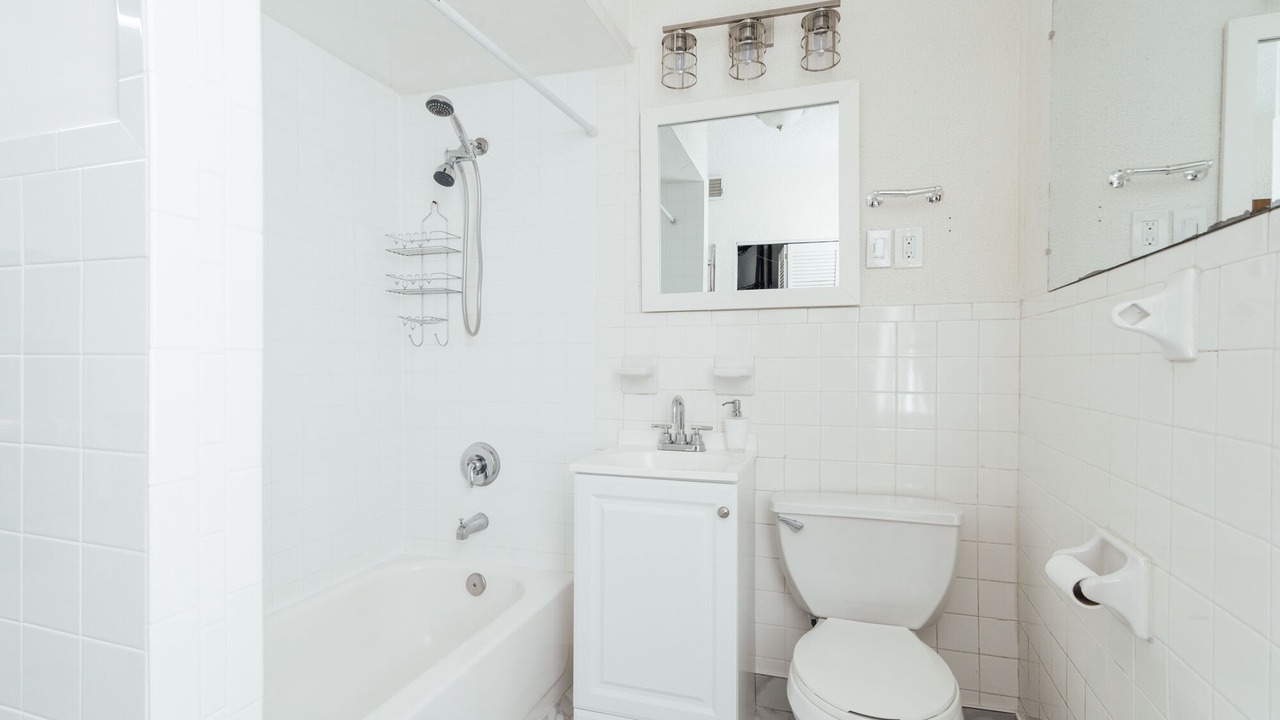 Photo of Bathroom in North Ironbound