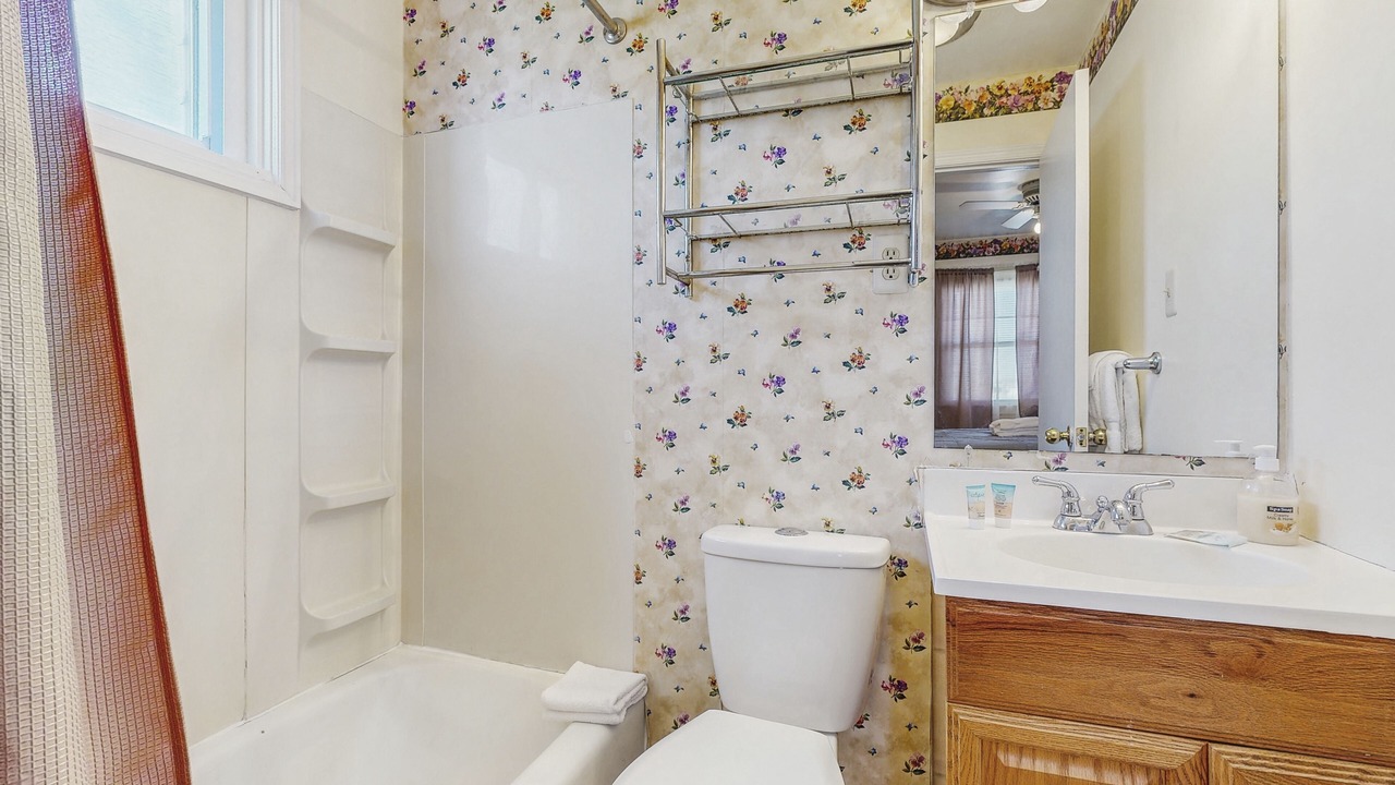 Photo of Bathroom in Fenwick Island