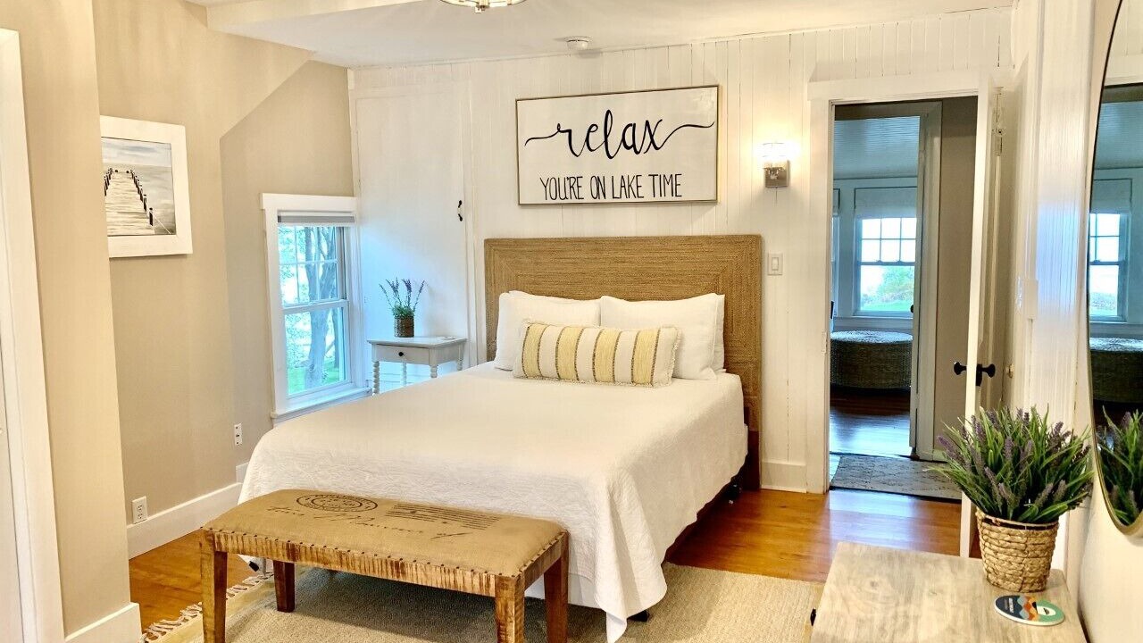 Photo of Bedroom in Mentor-on-the-Lake