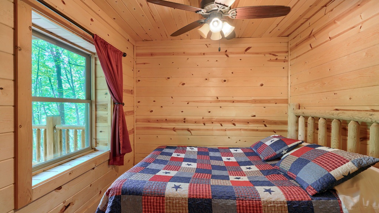 Photo of Bedroom in Rockbridge