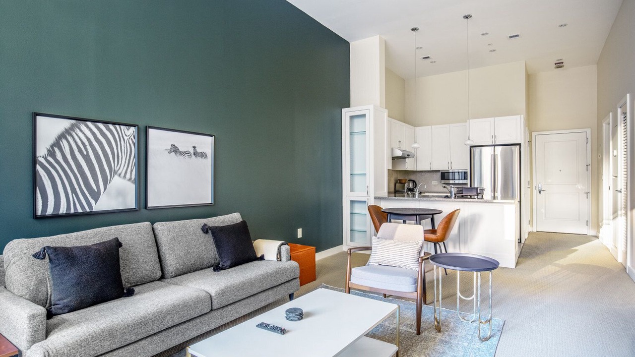Photo of Livingroom in Penn Quarter
