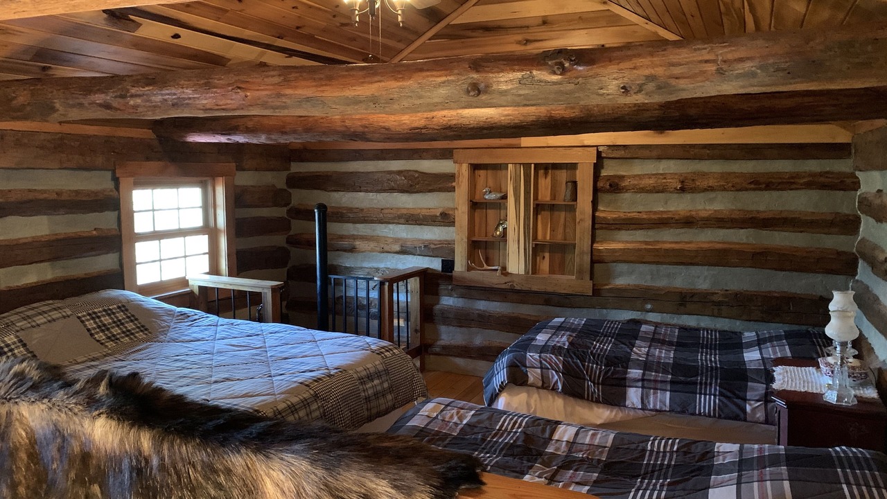 Photo of Bedroom in Marlinton