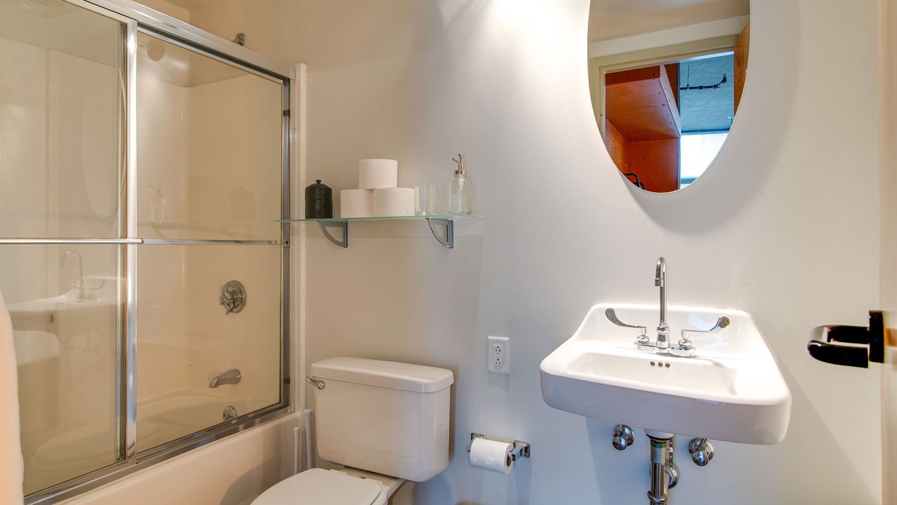 Photo of Bathroom in The Gulch