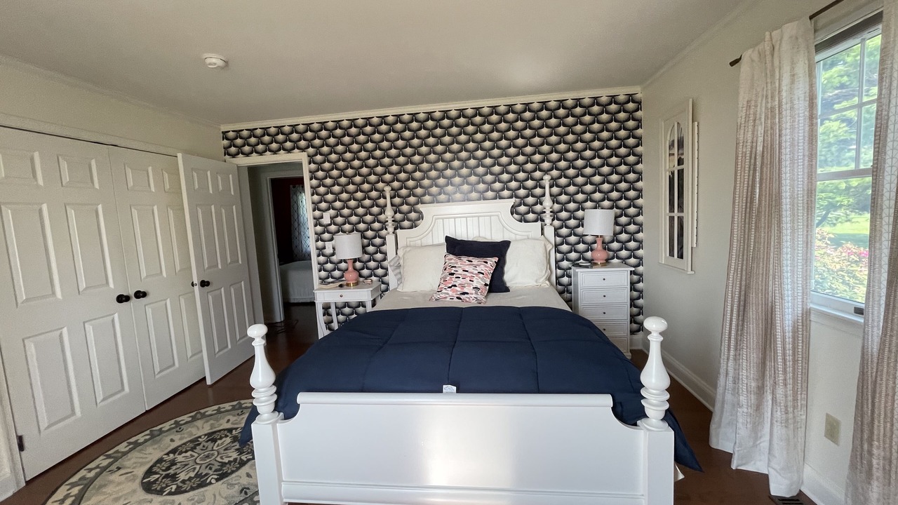 Photo of Bedroom in Tilghman