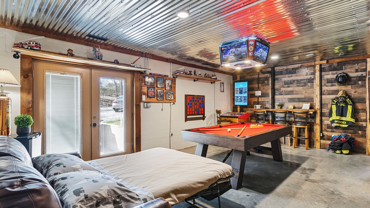 Photo of Bedroom in Knoxville