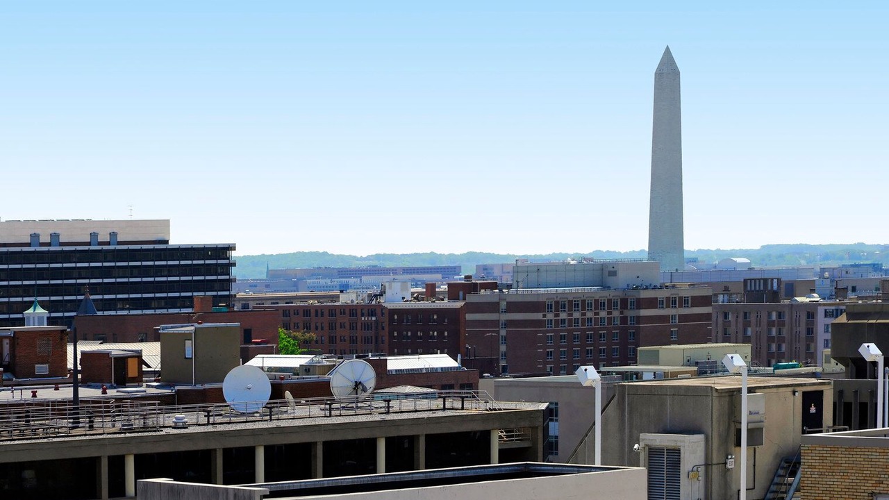 Photo of Outdoor in Foggy Bottom