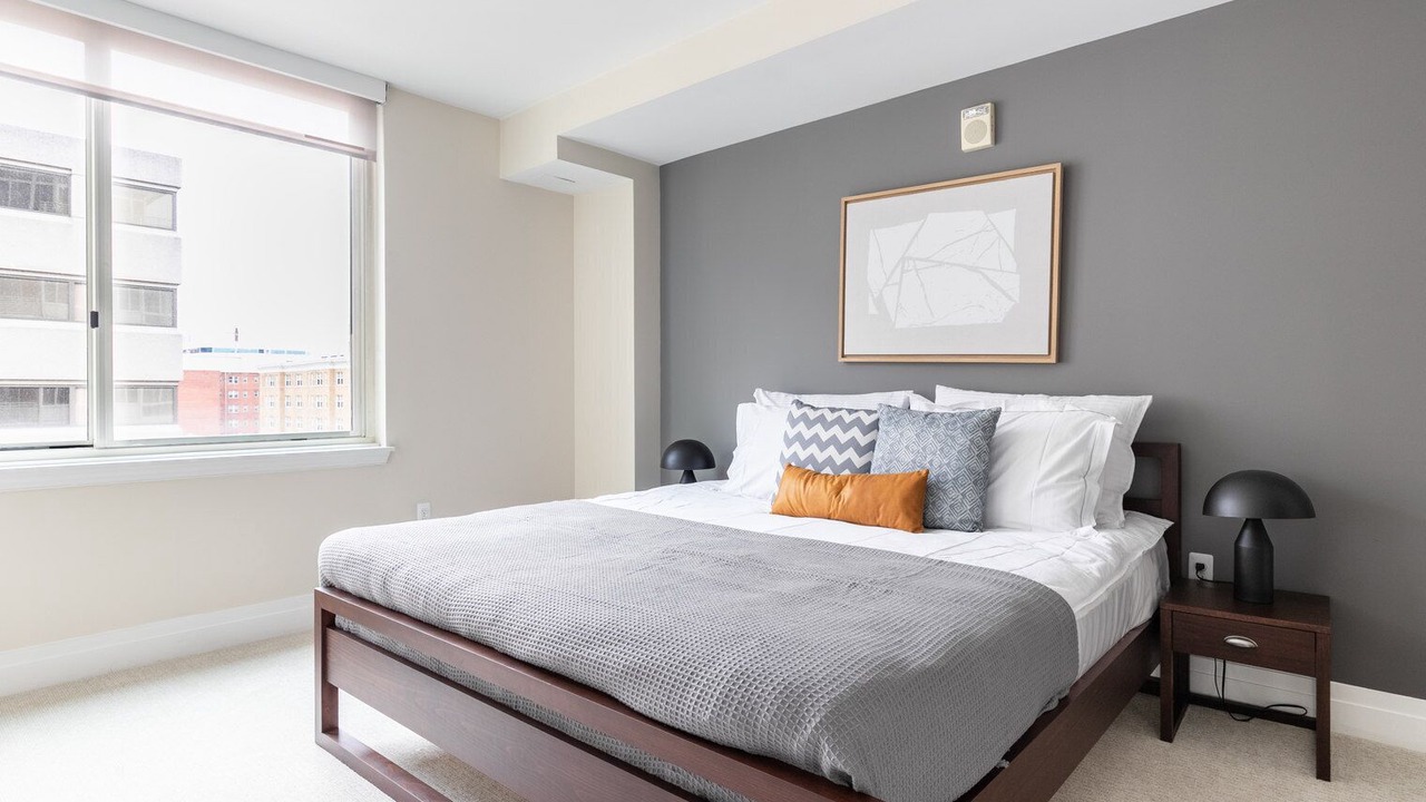 Photo of Bedroom in Foggy Bottom